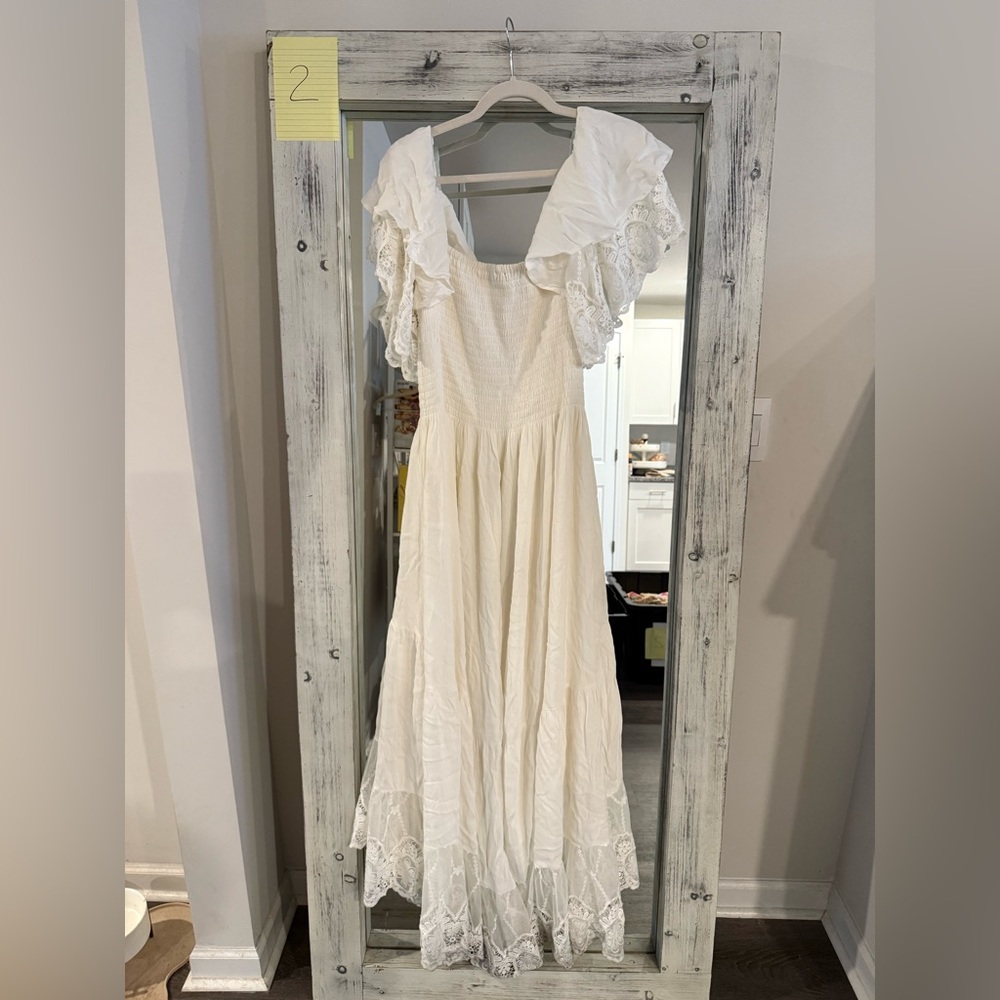 White Folklore Gown - Picture 5 of 5